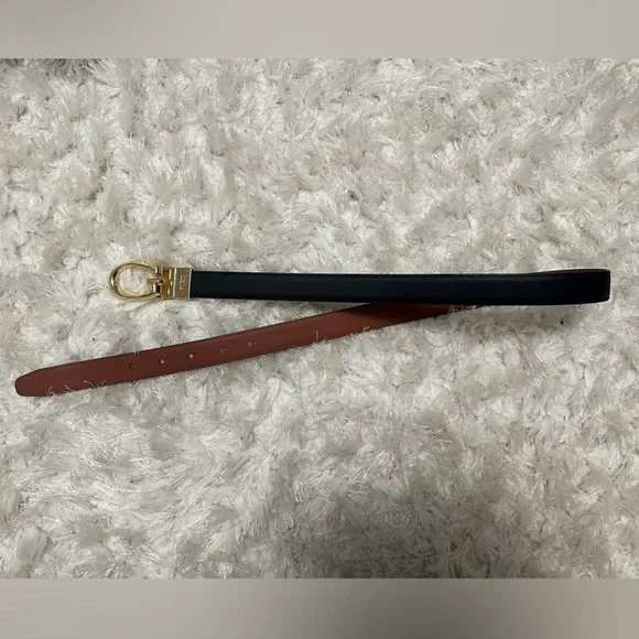 Guess reversible Belt - Picture 1 of 2